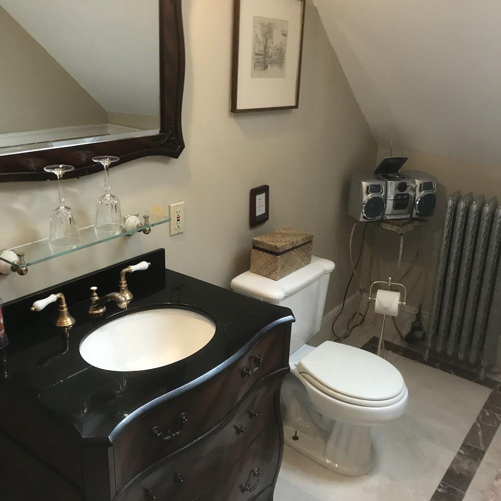 Edgewood Manor Inn Bed And Breakfast Providence Buitenkant foto