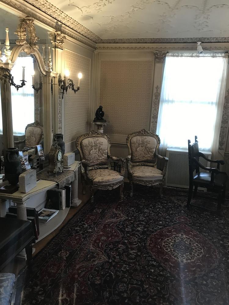 Edgewood Manor Inn Bed And Breakfast Providence Buitenkant foto