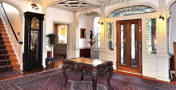 Edgewood Manor Inn Bed And Breakfast Providence Buitenkant foto
