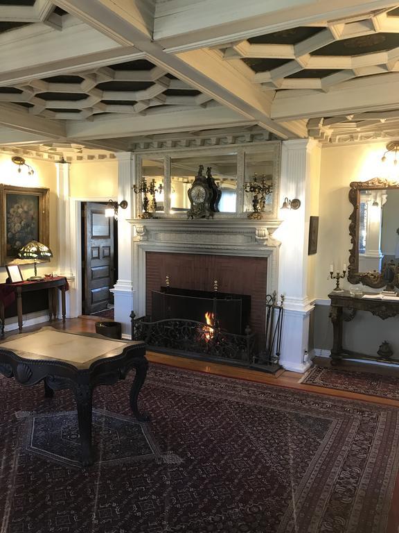 Edgewood Manor Inn Bed And Breakfast Providence Buitenkant foto